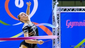 fabriano taglietti alice un nastro sfe01520 copia simone ferraro ph copia